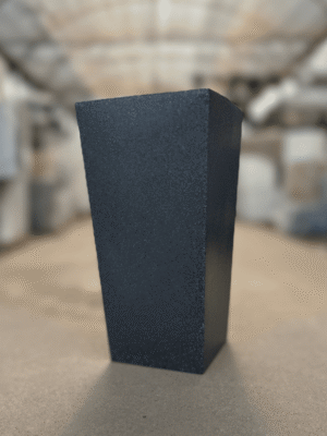 piramidal-rotomoldeo-lisa