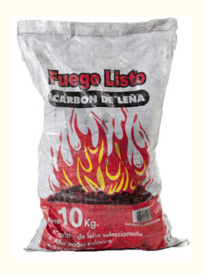 El carbón vegetal produce poco humo, aumenta el tiempo de duración de las brasas y aporta un aroma característicos.