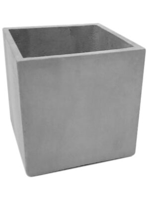 La maceta cubo Fibrocemento es perfecta para jardines de exterior dependiendo de la decoración y el espacio de que se dispone.
