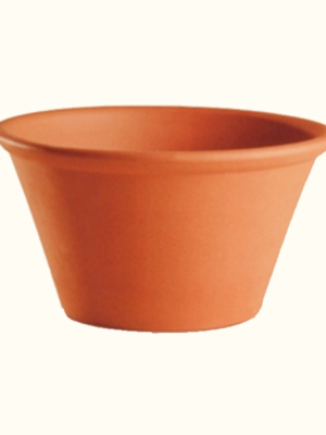 Blum Lebrillo es una gran opción dentro de la macetería de barro para la decoración de nuestros hogares y jardines.