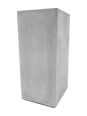 La maceta prisma alto Fibrocemento es perfecta para jardines de exterior dependiendo de la decoración y el espacio de que se dispone.